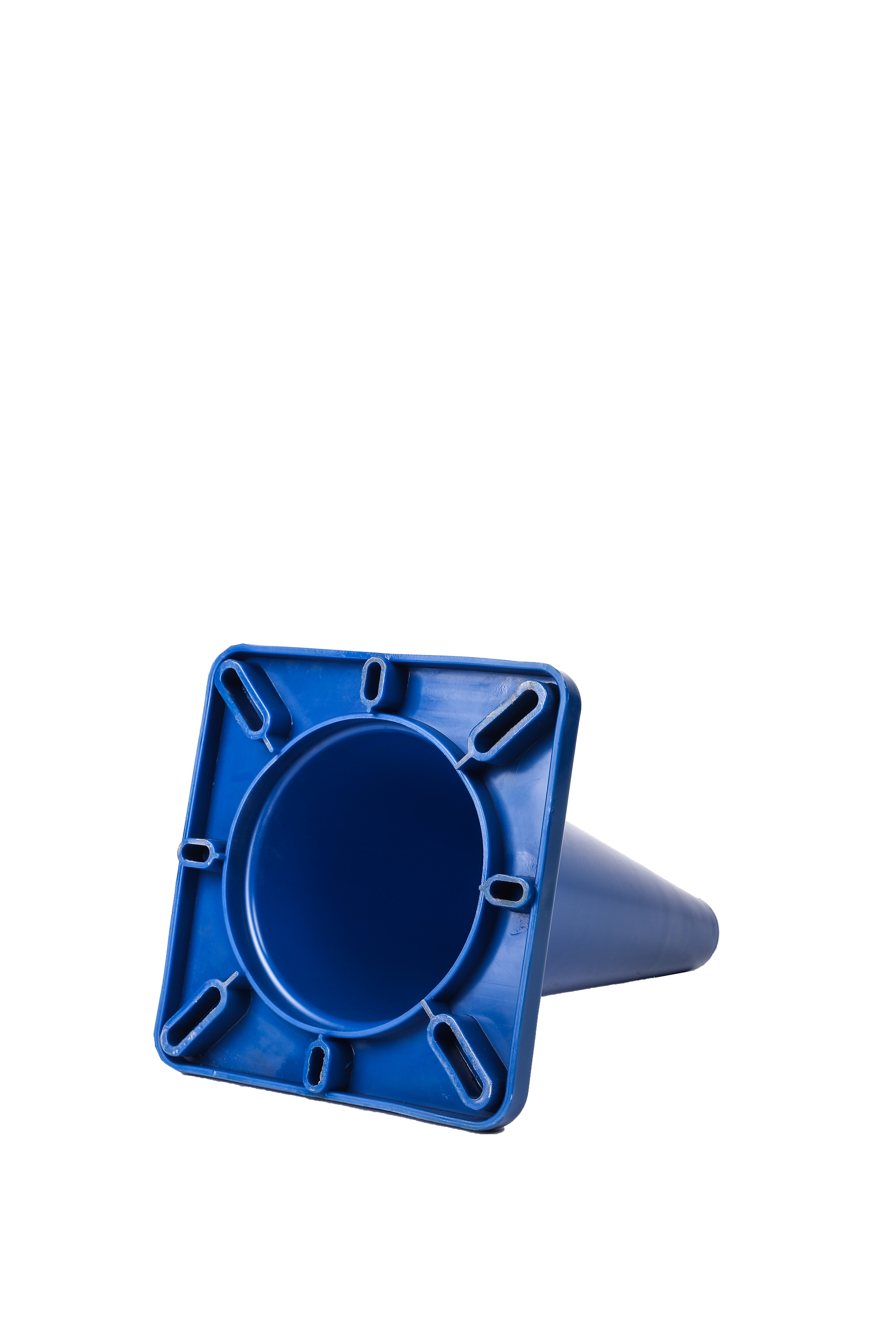 China Blue traffic cones factory
