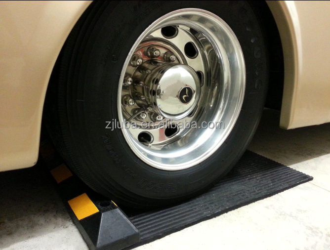 55CM Rubber Parking Stops Block