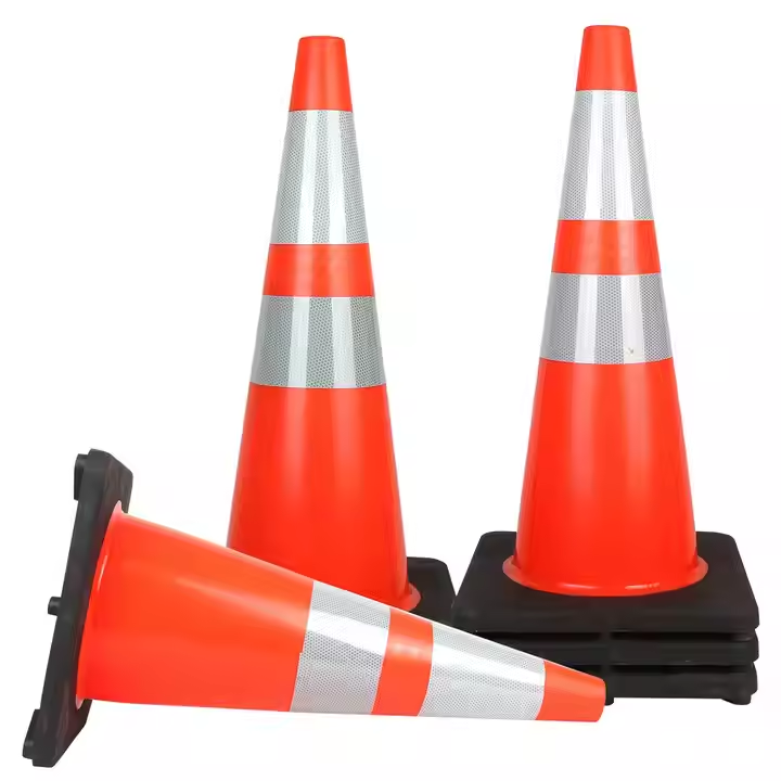 Manufacture Top Sale 70 cm Road Cone Flexible PVC Safety Used Traffic Cone