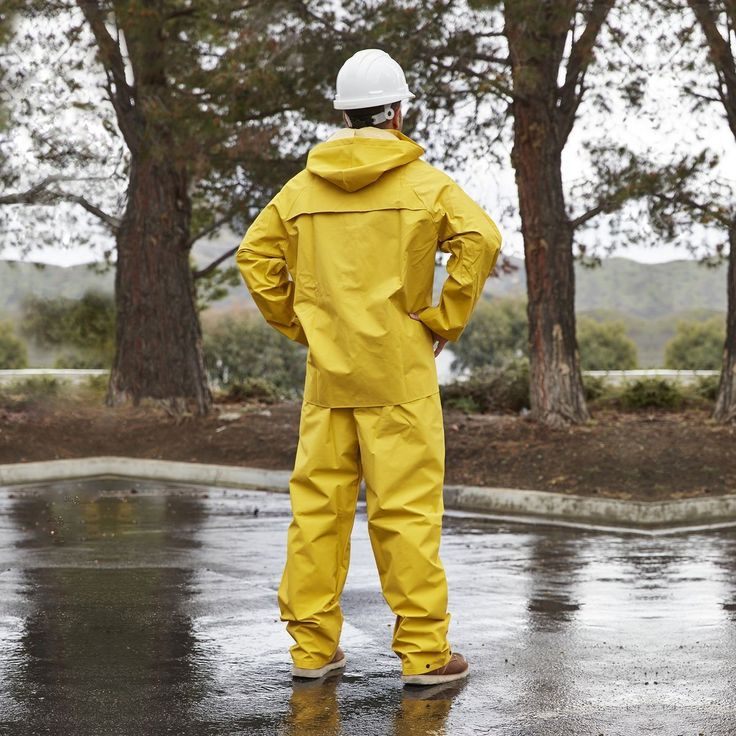 RAIN WEAR