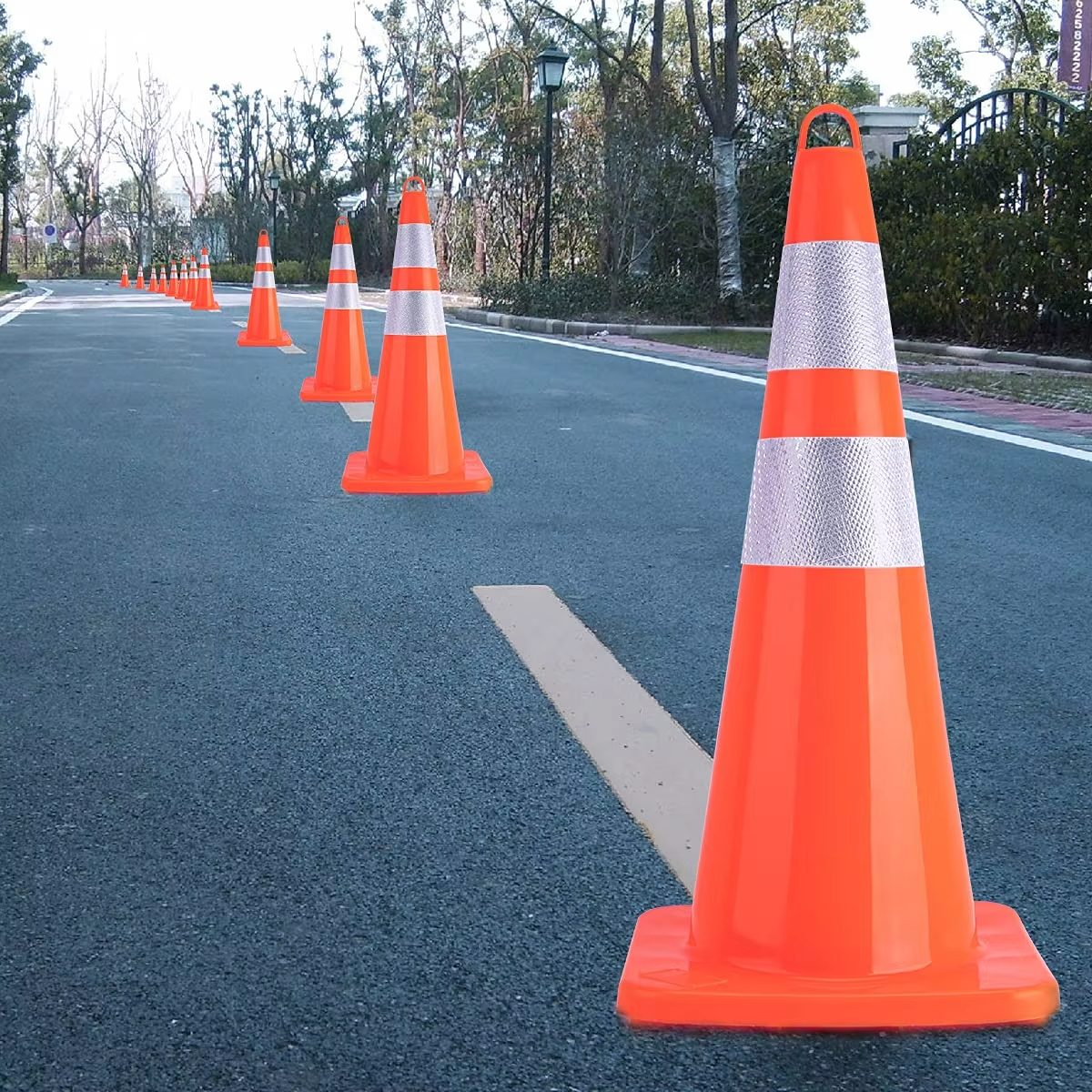 40HQ Traffic Cone Loading Guide: How Many Cones Fit in a Container?